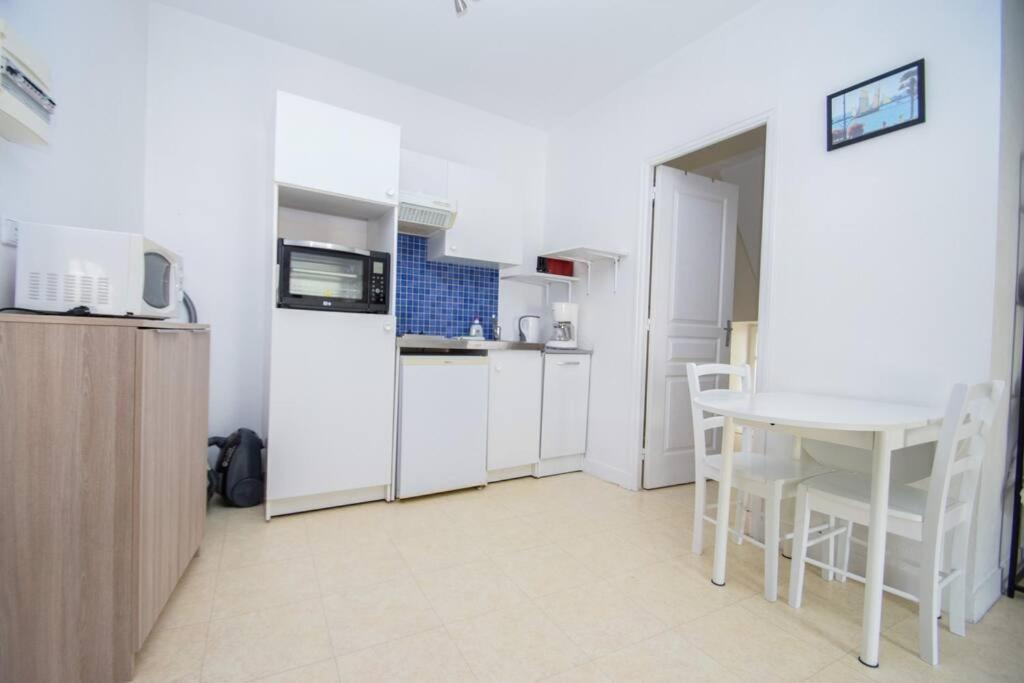 Studio Au Coeur De Cancale Sur Le Port De La Houle ภายนอก รูปภาพ